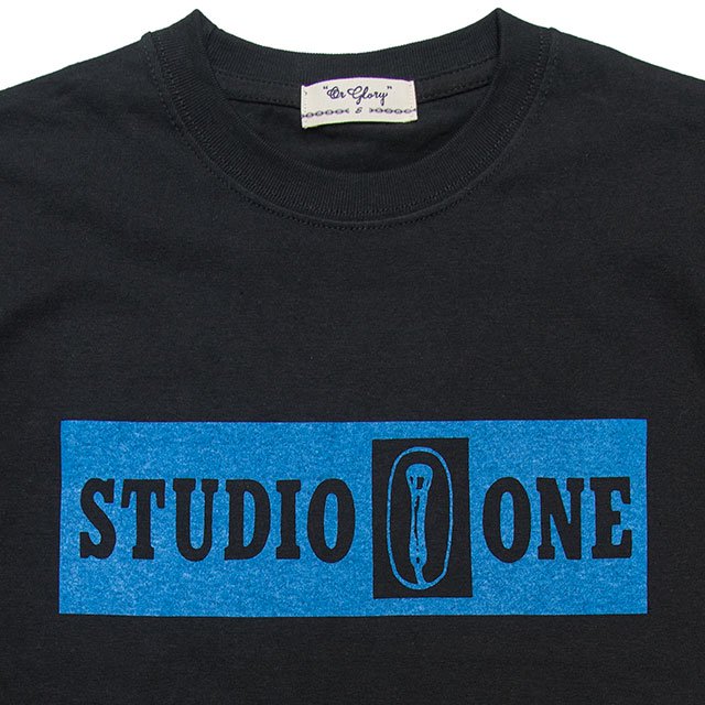 t shirt studio