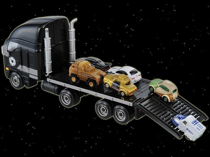 トミカ スター・ウォーズ  キャリアカー　ダース・ベイダー　ダースベーダー Amazon.co.jp: トミカ スター・ウォーズ スター・カーズ