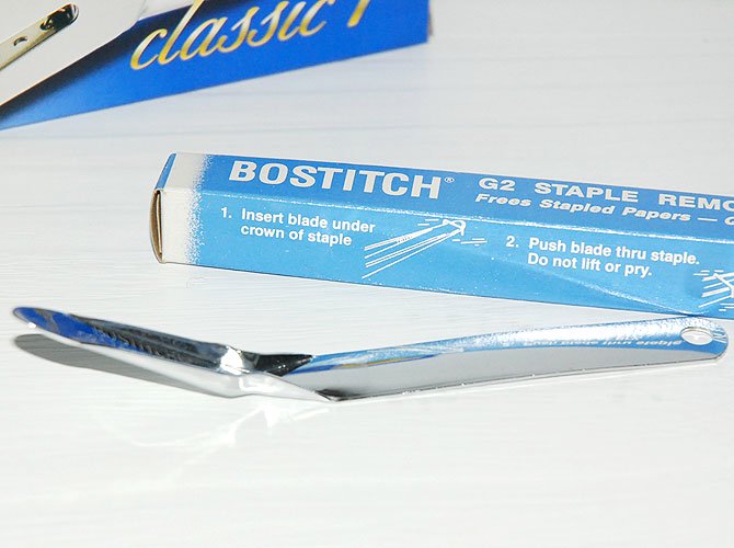 BOSTITCH ボスティッチ ステープルリムーバーG2 - おしゃれで 珍しい文房具 海外 輸入文具 通販 フライハイト ステーショナリー