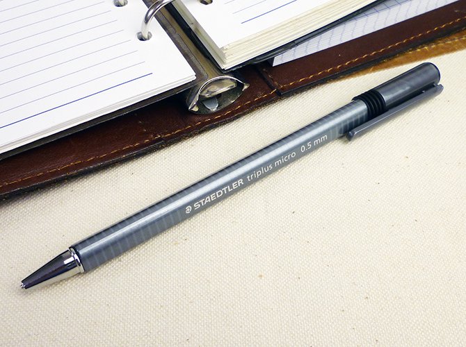 Staedtler ステッドラー トリプラス 0 5mmマイクロシャープペン おしゃれで 珍しい文房具 海外 輸入文具 通販 フライハイト ステーショナリー