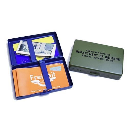 Kikkerland キッカーランド スチールカードケース Army おしゃれで 珍しい文房具 海外 輸入文具 通販 フライハイト ステーショナリー Kikkerland キッカーランド スチールカードケース Army おしゃれで 珍しい文房具 海外 輸入文具 通販 フライハイト ステーショナリー