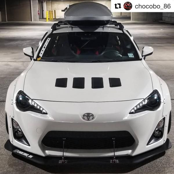 VERUS ENGINEERING(ヴェルスエンジニアリング)：A0091A：TOYOTA：86/SUBARU：BRZ 2ピースフロントスプリッター： 前期用 | Street Front Splitter - 2013-2016 - RK-ONLINE