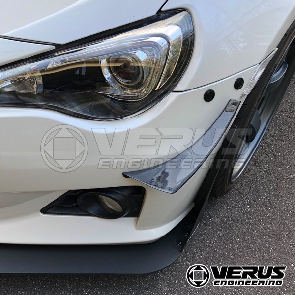 VERUS ENGINEERING(ヴェルスエンジニアリング)：A0128A：SUBARU BRZ(ZC6前期専用) ダイブプレーン  ドライカーボン製カナードセット | ハンドリング最適化 - RK-ONLINE