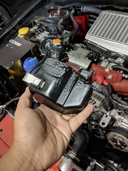 VERUS ENGINEERING(ヴェルスエンジニアリング)：A0166A：SUBARU EJ25エンジン対応：AVCSカムセンサーヒートシールド  | スバル製EJ25エンジン対応 | ヒートシールド - RK-ONLINE