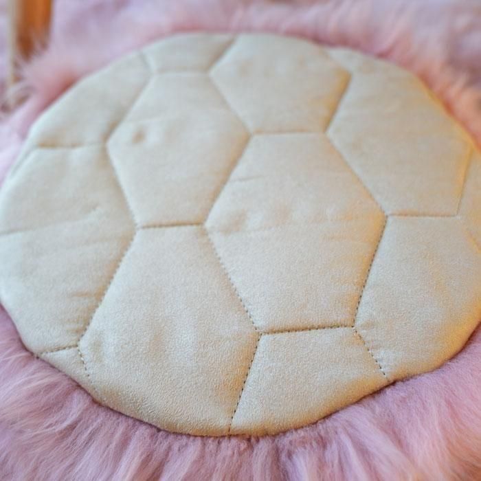 「夏限定でお得！」 天然ムートン円形クッション直径約35cm 4枚セットローズ 夏限定でお得！」 天然ムートン円形クッション直径約35cm 4枚