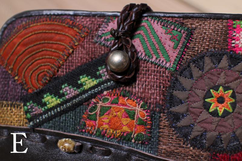 モン族刺繍布×牛革レザーの丈夫で風合いが素敵な長財布