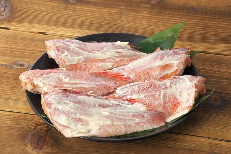送料込み 期間限定ギフトセット 赤魚の粕漬け5枚入り 四代目弥平 マルヤ水産 オンラインショップ 沼津ひものを全国へお届け 送料込み 期間限定ギフトセット 赤魚の粕漬け5枚入り 四代目弥平 マルヤ水産 オンラインショップ 沼津ひものを全国へお届け
