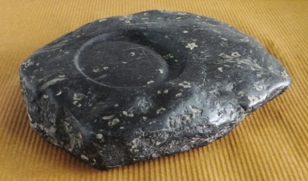 梅花石 硯 №120 - 水石、盆栽| 京都 河合香艸園 Kawai kosoen 梅花石 硯 №120 - 水石、盆栽| 京都 河合香艸園 Kawai kosoen