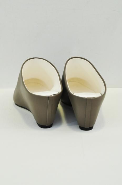 BEAUTIFUL SHOES Mule(Khaki Brown)