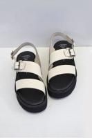 BEAUTIFUL SHOES /foot the coacher