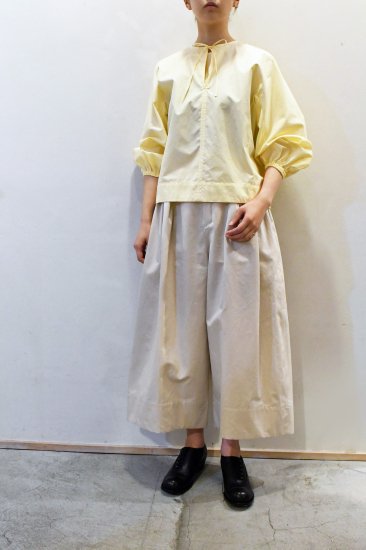 TENNE HANDCRAFTED MODERN Volume Sleeve Pullover (Yellow)