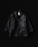 <img class='new_mark_img1' src='https://img.shop-pro.jp/img/new/icons8.gif' style='border:none;display:inline;margin:0px;padding:0px;width:auto;' />NICENESSZip Up Leather Smock (Black)