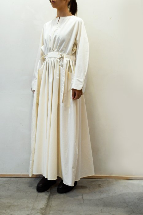 TENNE HANDCRAFTED MODERN New Waist Shirring Dress (Ivory)