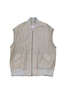 <img class='new_mark_img1' src='https://img.shop-pro.jp/img/new/icons8.gif' style='border:none;display:inline;margin:0px;padding:0px;width:auto;' />Sisii  Leater MA-1 Vest (Dusty Grey)