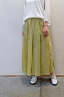 <img class='new_mark_img1' src='https://img.shop-pro.jp/img/new/icons8.gif' style='border:none;display:inline;margin:0px;padding:0px;width:auto;' />KristenseN DU NORD  Cotton Stretch Long Skirt (Light Olive)