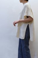 <img class='new_mark_img1' src='https://img.shop-pro.jp/img/new/icons8.gif' style='border:none;display:inline;margin:0px;padding:0px;width:auto;' />MAYDI  RollNeck Poncho(Off White) 