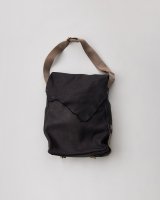 <img class='new_mark_img1' src='https://img.shop-pro.jp/img/new/icons8.gif' style='border:none;display:inline;margin:0px;padding:0px;width:auto;' />NICENESS  NN Crash Shoulder Bag/ Deer Leather Black