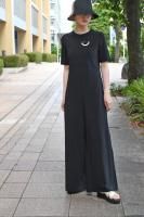 <img class='new_mark_img1' src='https://img.shop-pro.jp/img/new/icons8.gif' style='border:none;display:inline;margin:0px;padding:0px;width:auto;' />SOWER  Silk Pile Jump Suit (Black)