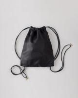 <img class='new_mark_img1' src='https://img.shop-pro.jp/img/new/icons8.gif' style='border:none;display:inline;margin:0px;padding:0px;width:auto;' />NICENESSDeer Leather Drawstring Bag (Black)