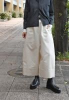 <img class='new_mark_img1' src='https://img.shop-pro.jp/img/new/icons8.gif' style='border:none;display:inline;margin:0px;padding:0px;width:auto;' />TENNE HANDCRAFTED MODERN    OverallPants (Cream)