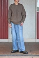 <img class='new_mark_img1' src='https://img.shop-pro.jp/img/new/icons8.gif' style='border:none;display:inline;margin:0px;padding:0px;width:auto;' />phebus  Yak x Washi Hand Knit Jumper (Leaf Khaki)