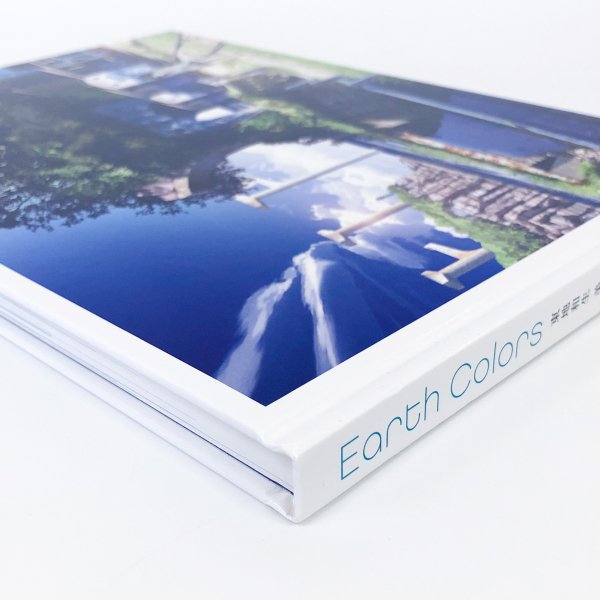 Earth Colors』 東地和生美術監督作品集 - アート/エンタメ/ホビー