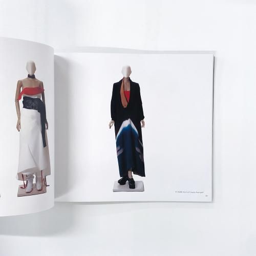 図録 KOSHINO HIROKO EXHIBITION 2004 コシノヒロコ展