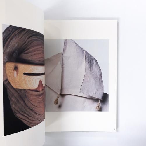 一生たち | ISSEY | MIYAKE&MIYAKE | DESIGN | STUDIO | 1970-1985