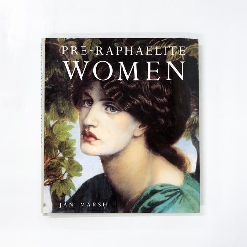 νPRE-RAPHAELITEWOMEN