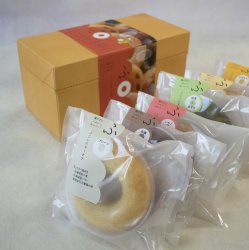 【常温】焼きドーナツ「ふふふ」セット（6種類）の商品画像