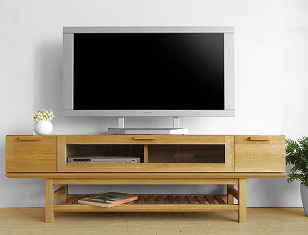 今なら送料無料。風合いバッチシの節ありナラ材のシンプルデザインの薄型60型TV対応161cm巾テレビボード（HI）スラットTVボード Loタイプ　イージーライフ　クラッシュクラッシュプロジェクト