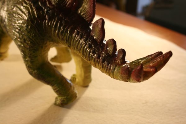 天然ゴムフィギュア・恐竜シリーズ　ステゴザウルス