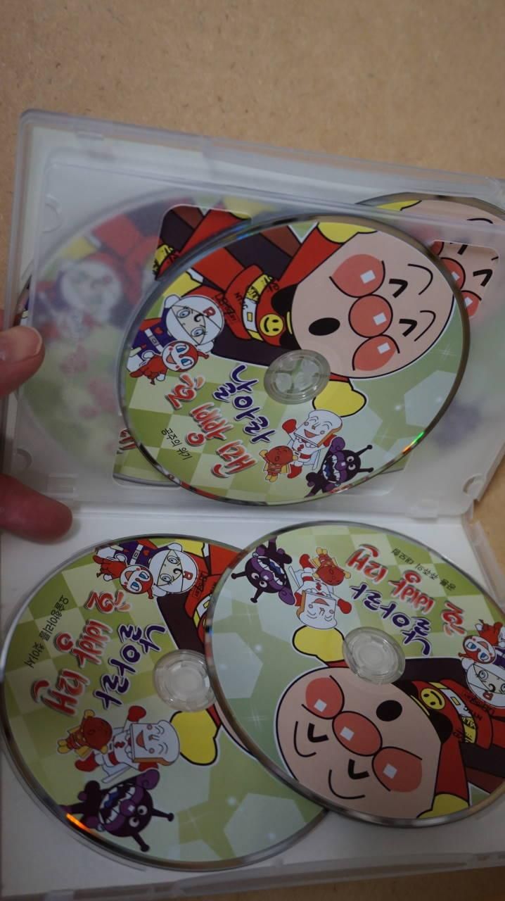 アンパンマン 韓国製作 Dvd 6disc 中古品 ハングルカゲです 韓国の映画 ドラマとスターグッズなど扱っています