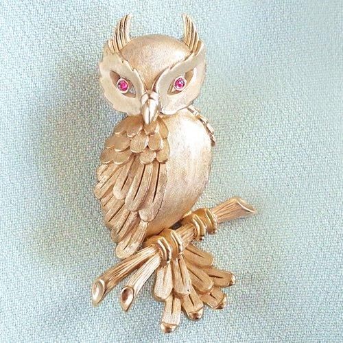 TRIFARI トリファリ ミミズク ふくろうのブローチ | リアルなデザイン
