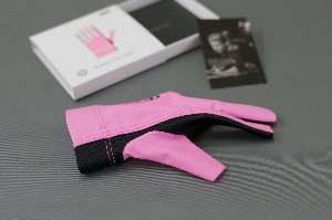 Pink KAMUI QuickDry Glove