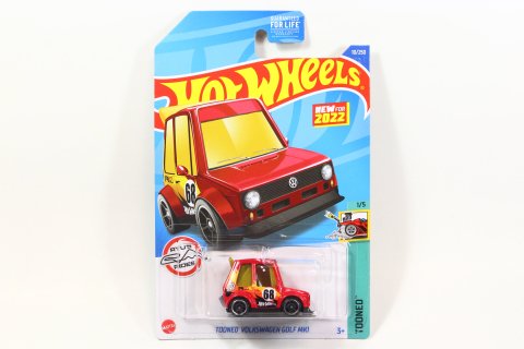 Hot Wheels 2022 #010r Tooned Volkswagen Golf Mk1 レッド [Ryu's 