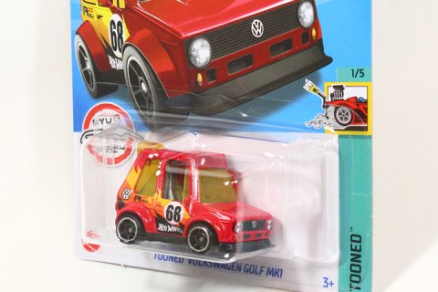 Hot Wheels 2022 #010r Tooned Volkswagen Golf Mk1 レッド [Ryu's