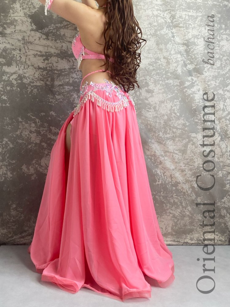 ベリーダンス一点もの　美品　ベリーダンス　衣装　ピンク　トルコ　グゼルコスチューム