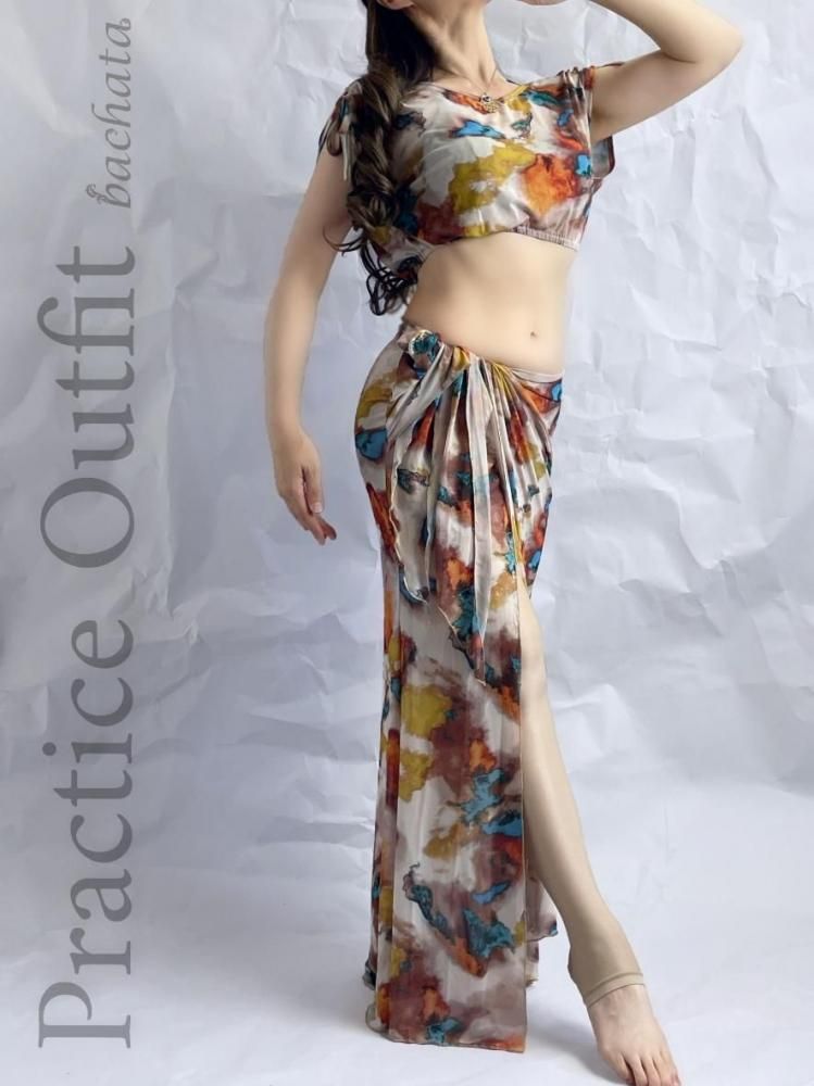 ベリーダンス レッスン着 アート柄トップ＆スカートセット2色