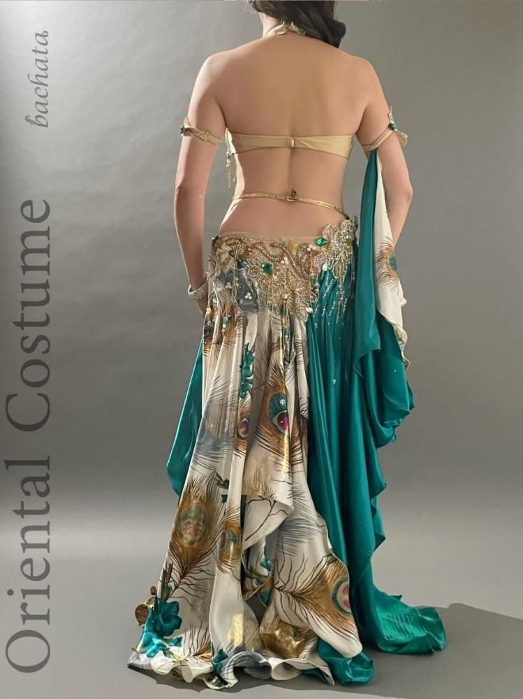 ベリーダンス衣装　ピーコック柄　孔雀 ベリーダンス衣装 ピーコック柄 孔雀