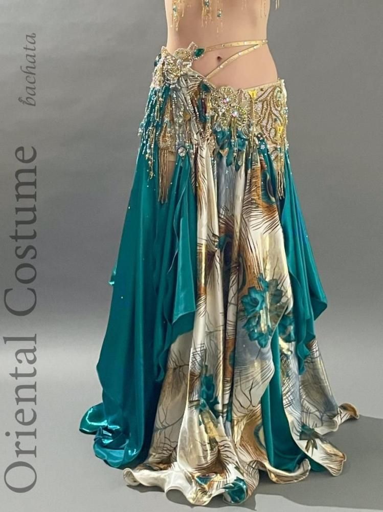 ベリーダンス 衣装　KUVA ベリーダンス衣装 Hoyda Queenピーコック CT0238 (M-L)