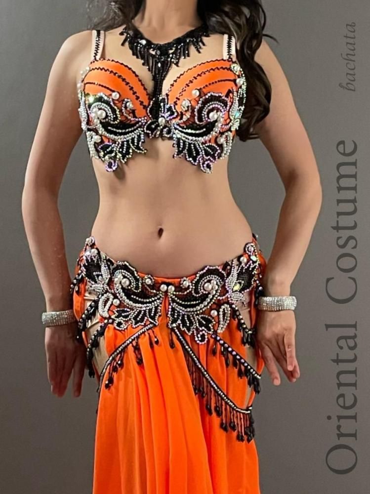 赤いビーズ装飾ベリーダンス衣装 ベリーダンス衣装】豪華でキュート＆セクシーな赤！フラワー装飾