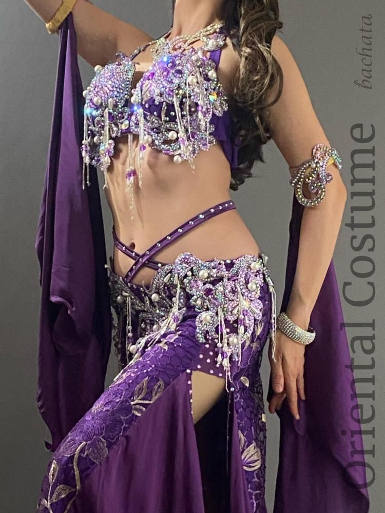 ベリーダンスの衣装 オリエンタル シャービー Amr 発表会 エジプト直