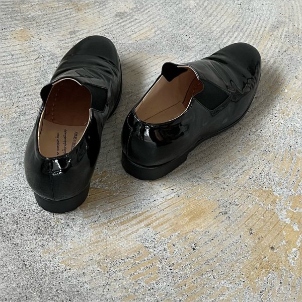 SHOE&SEWN [シューアンド ソーン] 「Simon」エナメル サイドゴアシューズ レディース - online store ::  na-na分室::