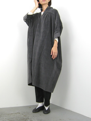 Honnete オネット コーデュロイ3 4ショートスリーブギャザードレス Ho 19aw Op16 Clothes Tile Honnete オネット コーデュロイ3 4ショートスリーブギャザードレス Ho 19aw Op16 Clothes Tile