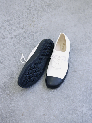 Marbot（マルボー） HOLECUT SNEAKERS[MAR2234006] - clothes tile