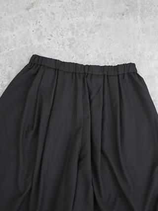 mizuiro-ind.（ミズイロインド） ワイドタックパンツ[2-260051