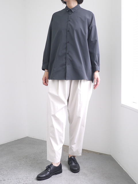 NO CONTROL AIR（ノーコントロールエアー） ストレッチポリエステル