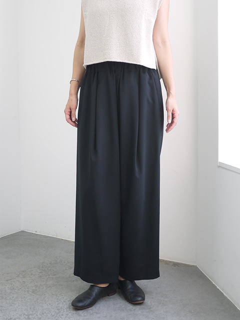 未使用 NO CONTROL AIR 裾タック バルーン イージー パンツ 新品 NO CONTROL AIR ノーコントロールエアー コンパクトスパンTR