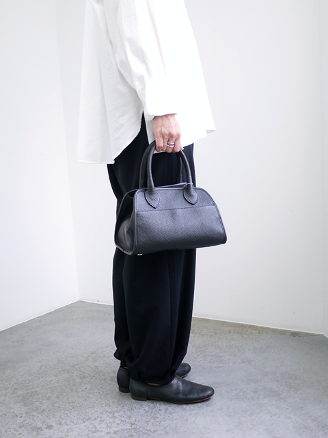 AULENTTI（オウレンティ） 2WAYトップハンドルバッグ S[DI-3621